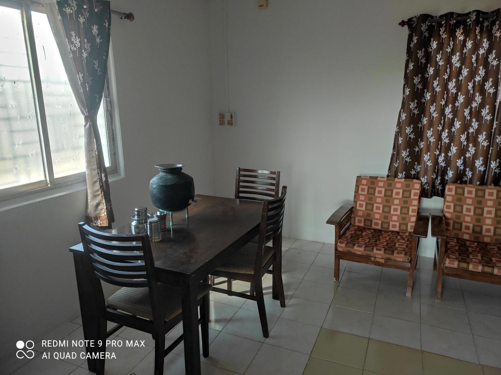 Swanand Home Stay Ratnāgiri エクステリア 写真